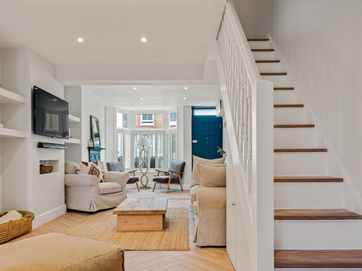Pass The Keys 3 Bed Scandi Heaven Minutes From The Beach Whitstable Εξωτερικό φωτογραφία