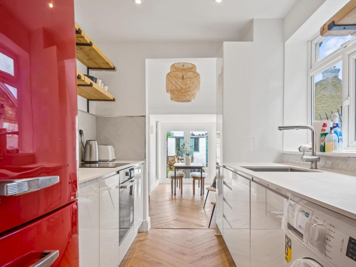 Pass The Keys 3 Bed Scandi Heaven Minutes From The Beach Whitstable Εξωτερικό φωτογραφία