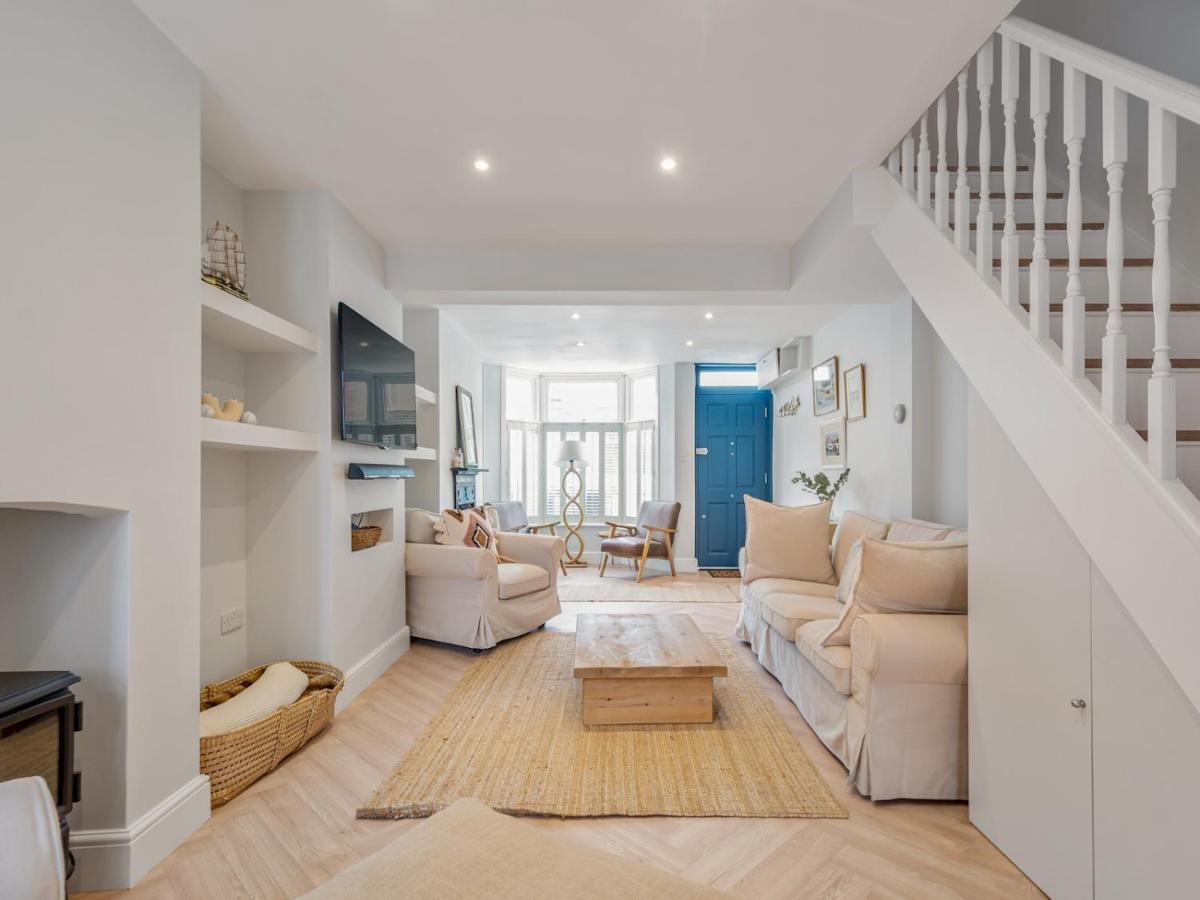 Pass The Keys 3 Bed Scandi Heaven Minutes From The Beach Whitstable Εξωτερικό φωτογραφία